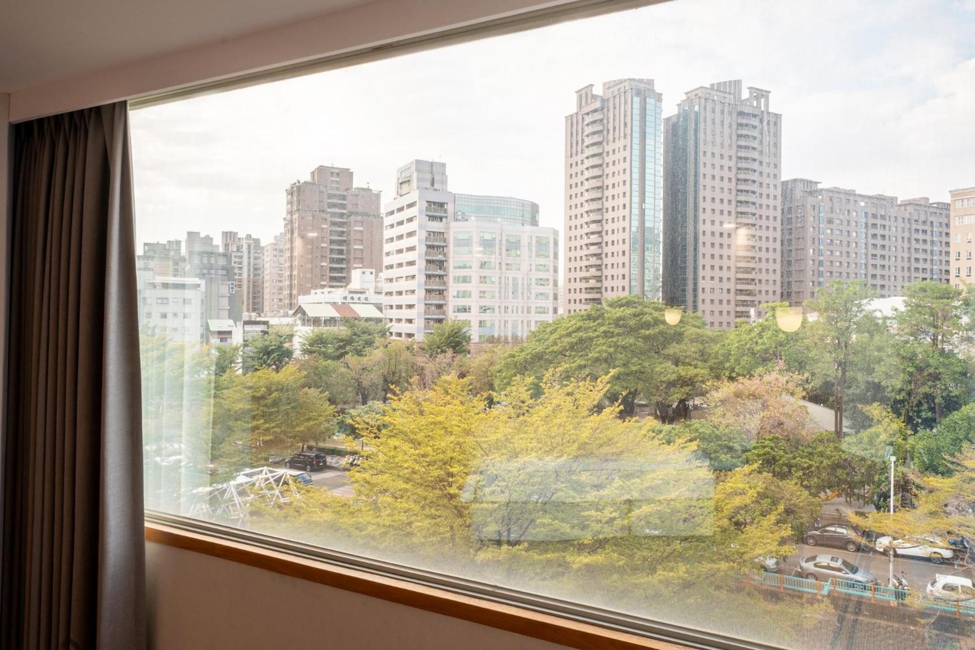 ハミルトン ホテル 台中市 エクステリア 写真