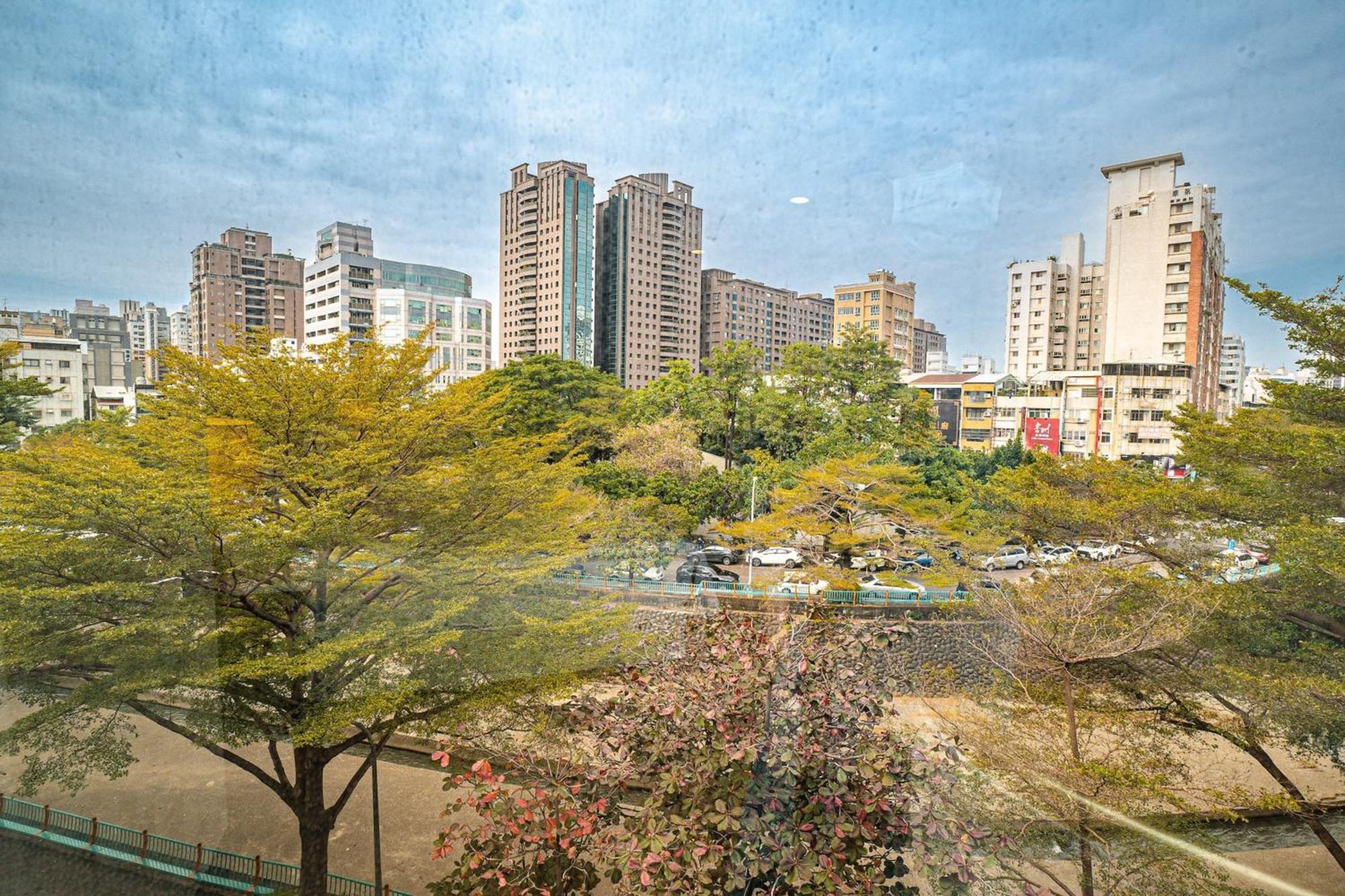 ハミルトン ホテル 台中市 エクステリア 写真